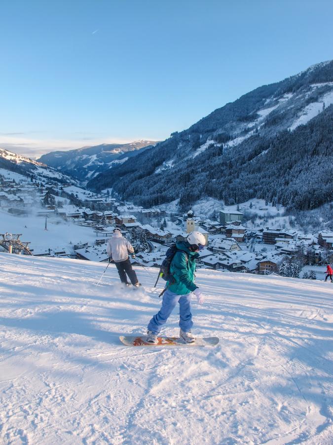 Saalbach Apartments Landhaus Bernkogel - Ski In Ski Out Eksteriør billede